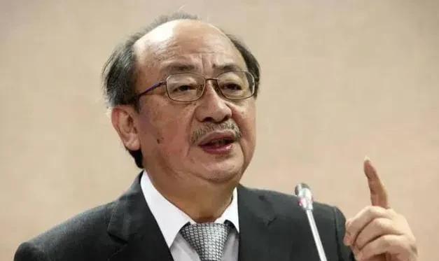民进党≥台独，国民党≈台独，民众党≤台独。
