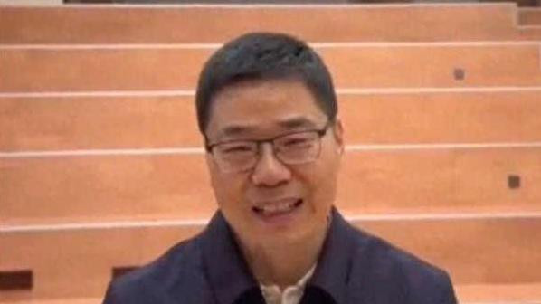 李月汝庆生引热议，女篮国手集体噤声，中国女篮团结堪忧！