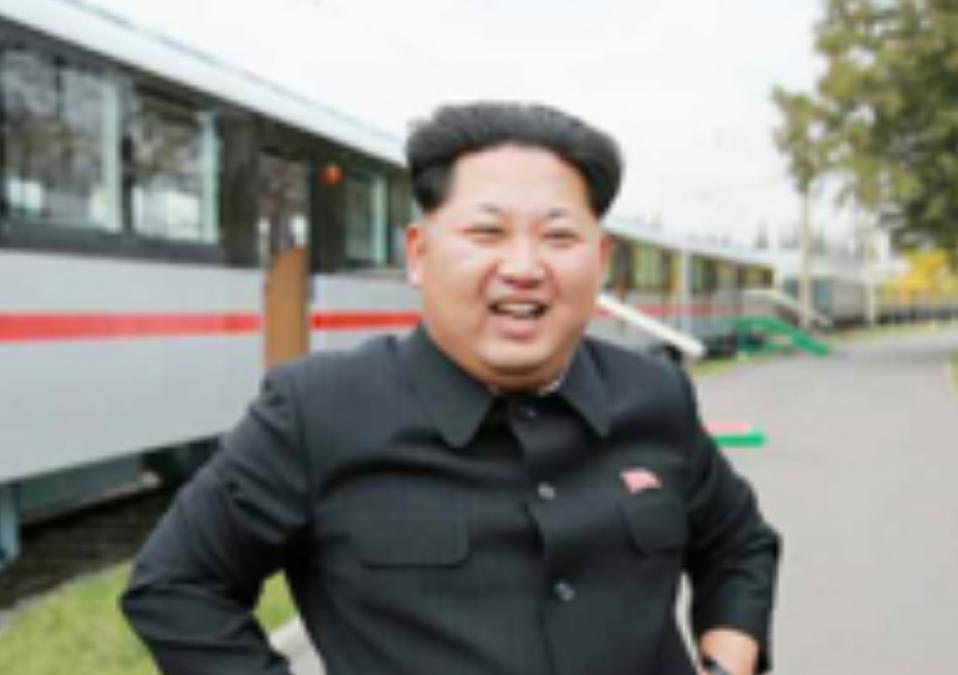 朝鲜做出了一个“重大决定”。金正恩前几天说要派3万人去支援俄罗斯，这两天又宣布即