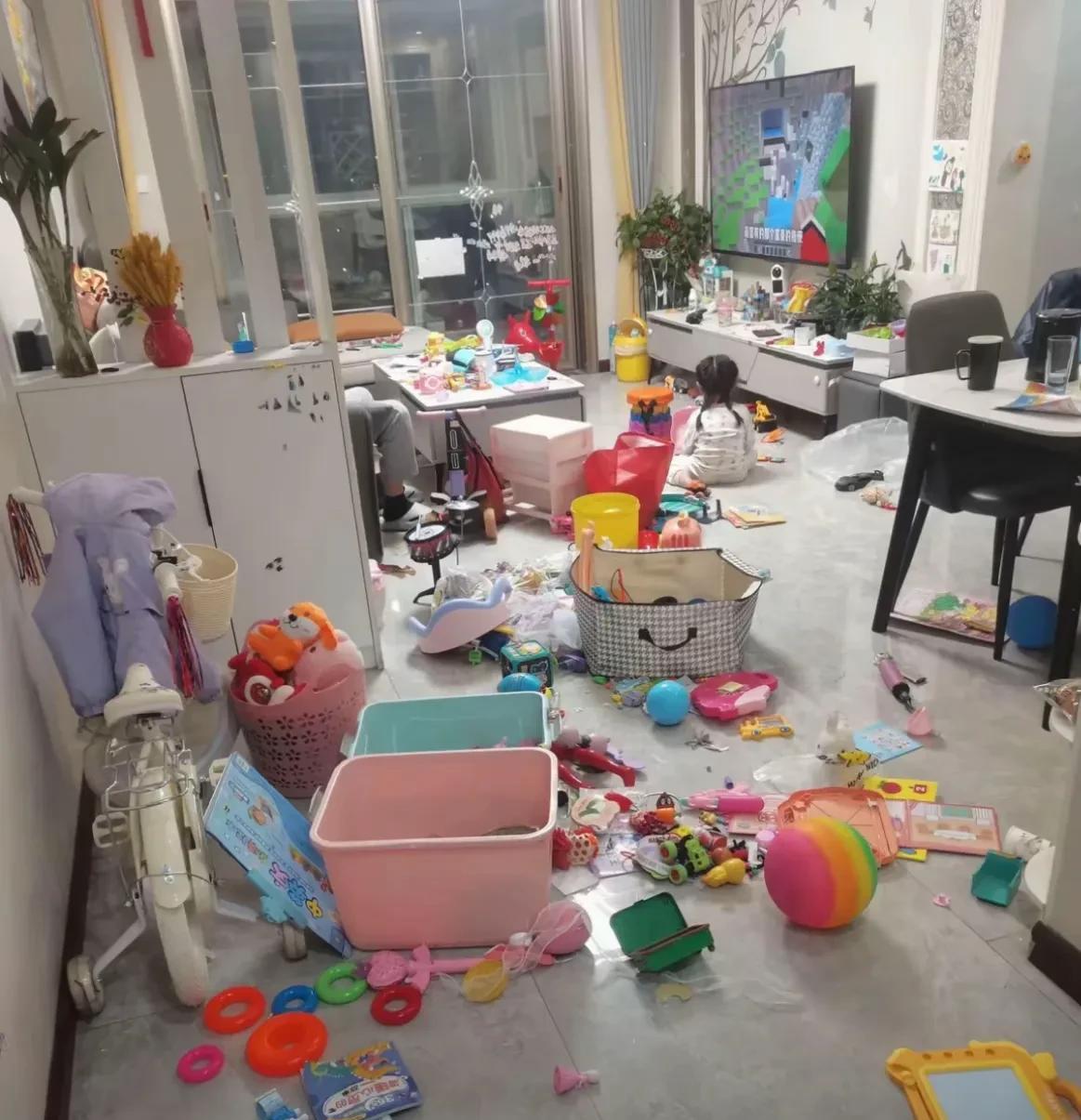 不知道你们有没有发现一个现象：就是你苦口婆心的告诉身边的亲人，少点外卖、少喝饮料