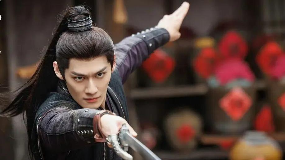 才播4集，全网热度总榜第一！江苏卫视这部古装剧，又是2025年度黑马