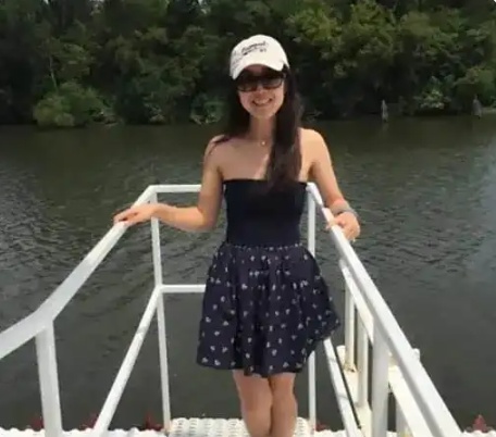 互相抓呗！



美国那套长臂管辖的把戏，当年FBI逼着加拿大扣下孟晚舟，多少人