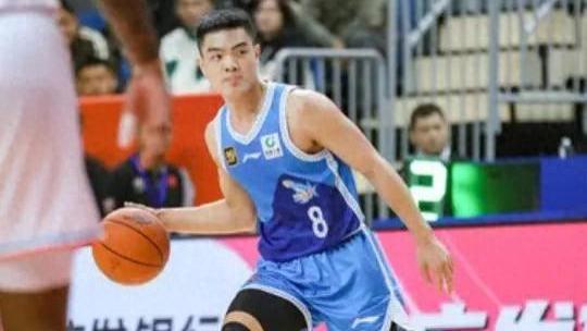 宏远三张加黎伊扬无缘广东全运男篮最终大名单