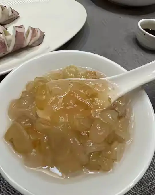 来个上海人解释一下，这个叫什么？好好吃