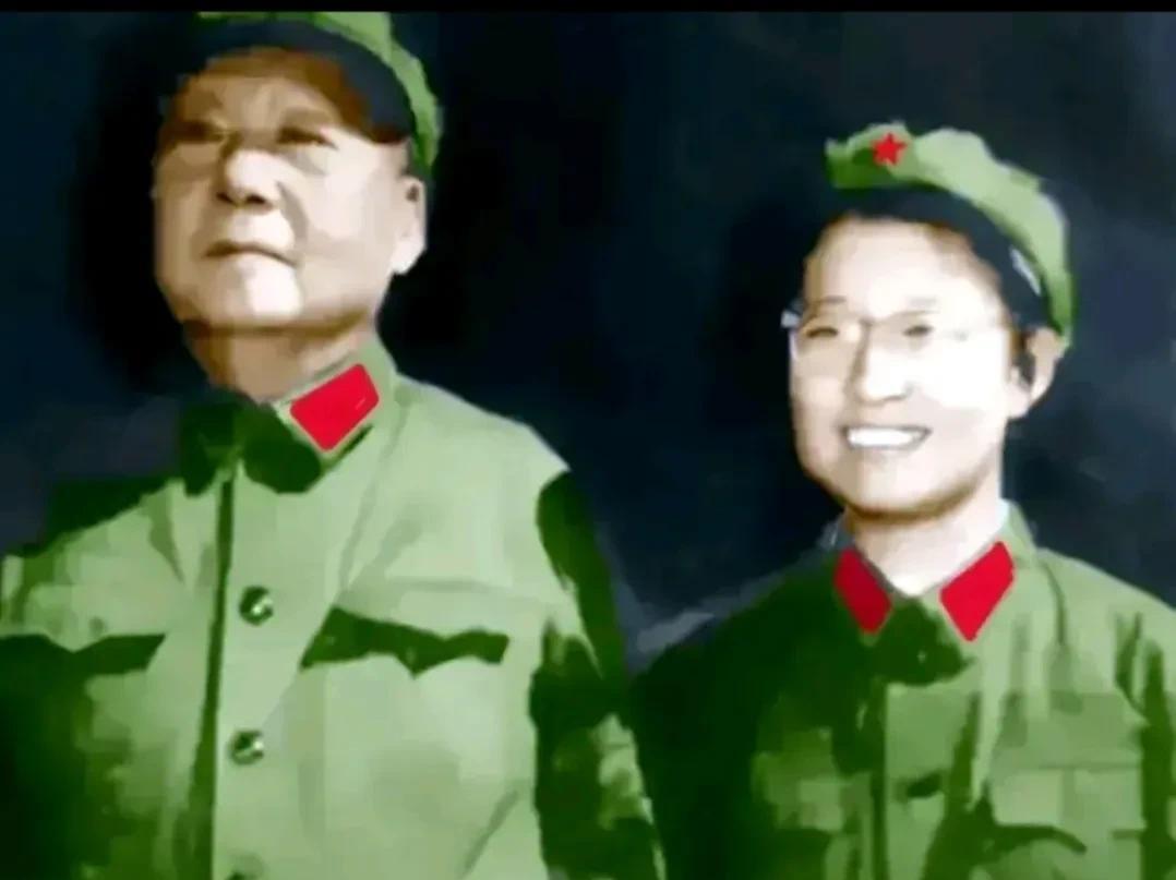 毛主席与女儿李讷，在天安门城楼上。
[玫瑰][玫瑰][玫瑰][玫瑰][玫瑰][玫