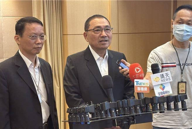 是否选党主席？侯友宜再次表态
台中市长卢秀燕表态不参选国民党主席，立委罗智强、前