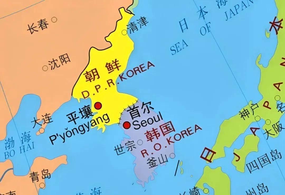 围堵中国使馆！
焚烧中国国旗！
辱骂中国人民！
这就是最近的韩国！
这就是最近反