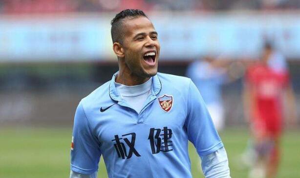 曾经的小内马尔！权健亿元巴西小妖如今咋样了？
 2016年，天津权健以1100万