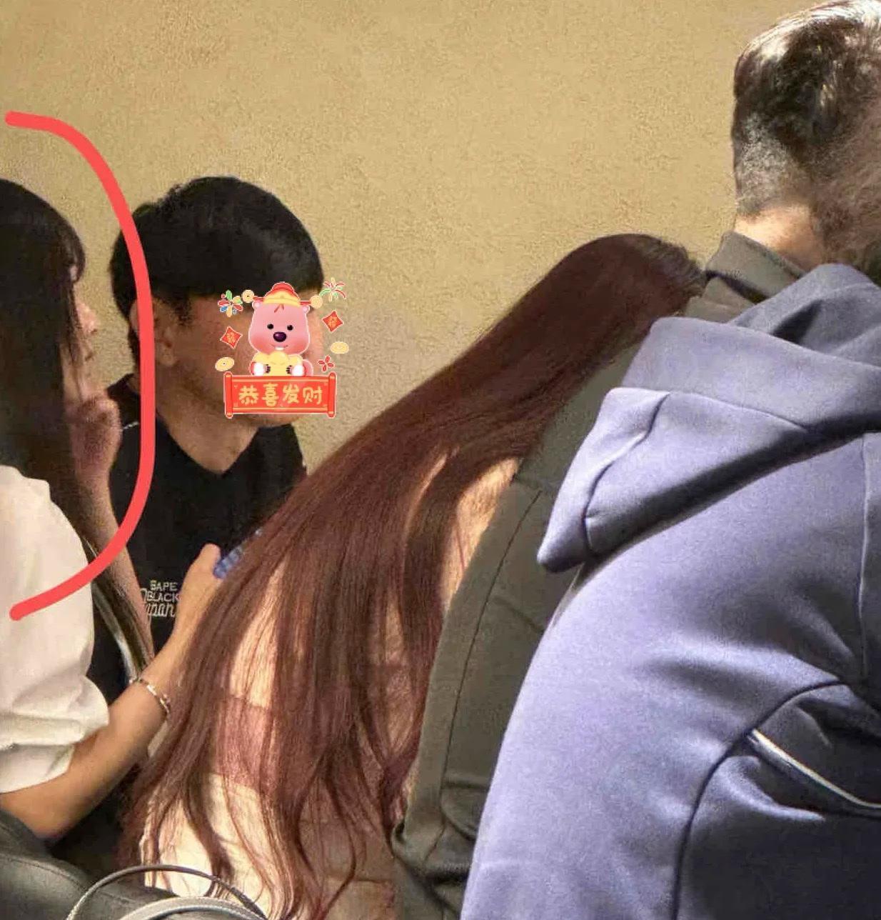 现在全网最烦恼的就是林俊杰了吧
40多岁谈个恋爱，真爱粉居然集体跑路
不深扒不知