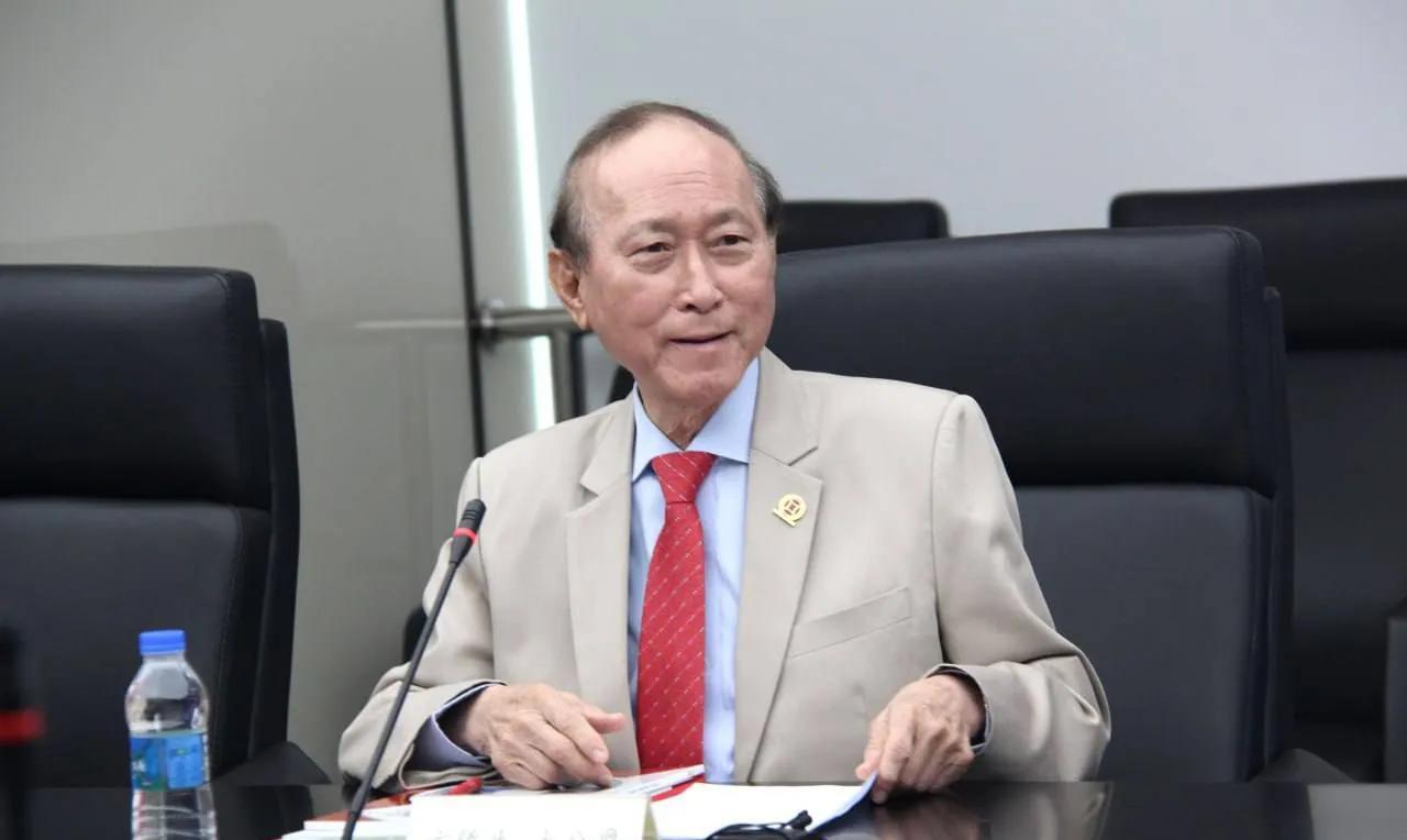 #柬埔寨新闻：100万美元起步！柬埔寨富豪纷纷向前线部队捐款
随着柬泰边境冲突持