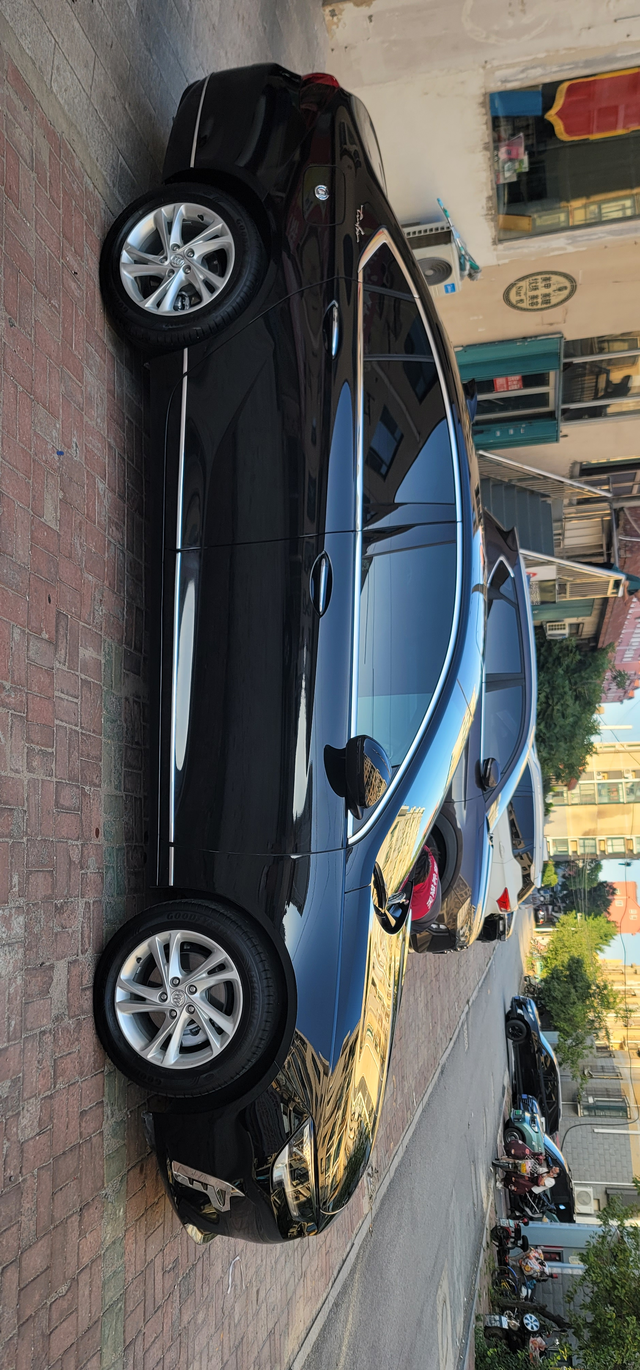 别克君威1.5T豪华自己动手DIY
总算DIY完成了哈哈，像DIY个小房子一样，