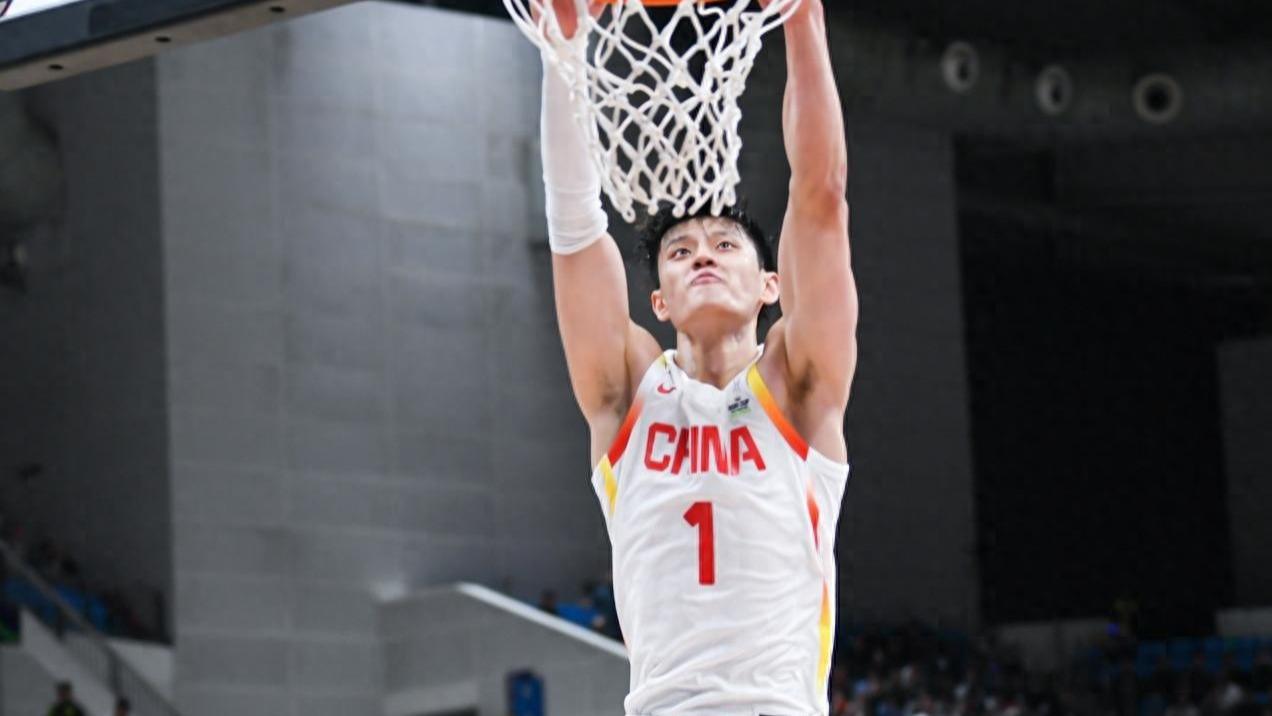 元旦大战北京战广东，曾凡博首秀，奎因缺席，北京大概率会取胜