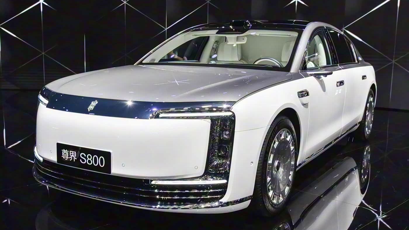 百万级“迈巴尊”外观豪华，车长近5米5，后排配航空座椅，还看啥