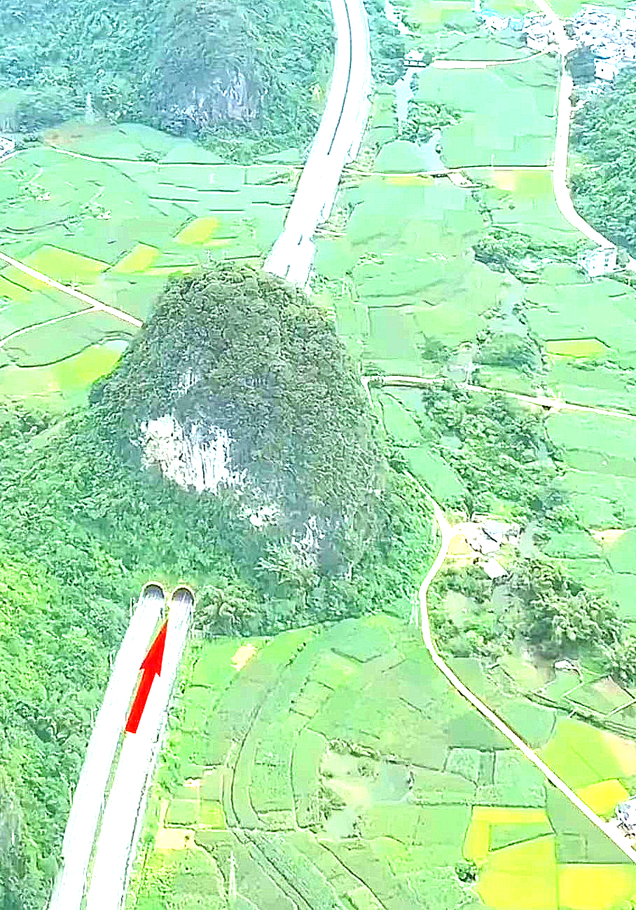 因为一座山打了两个隧道