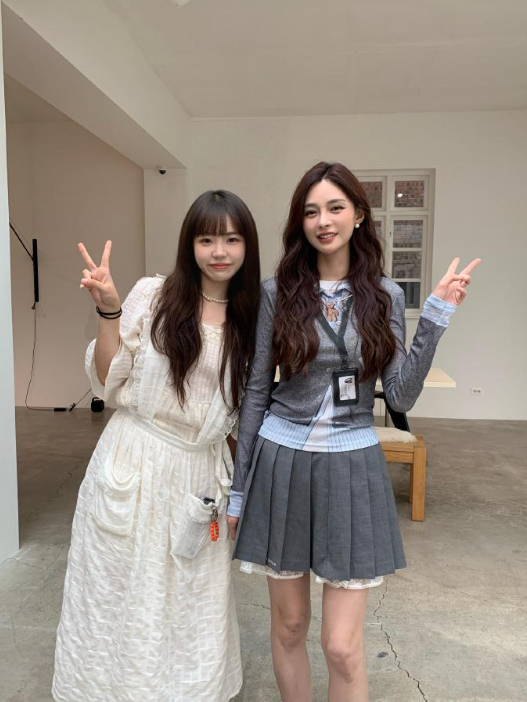 网友在韩国偶遇沈梦辰杜海涛夫妇 ​​​