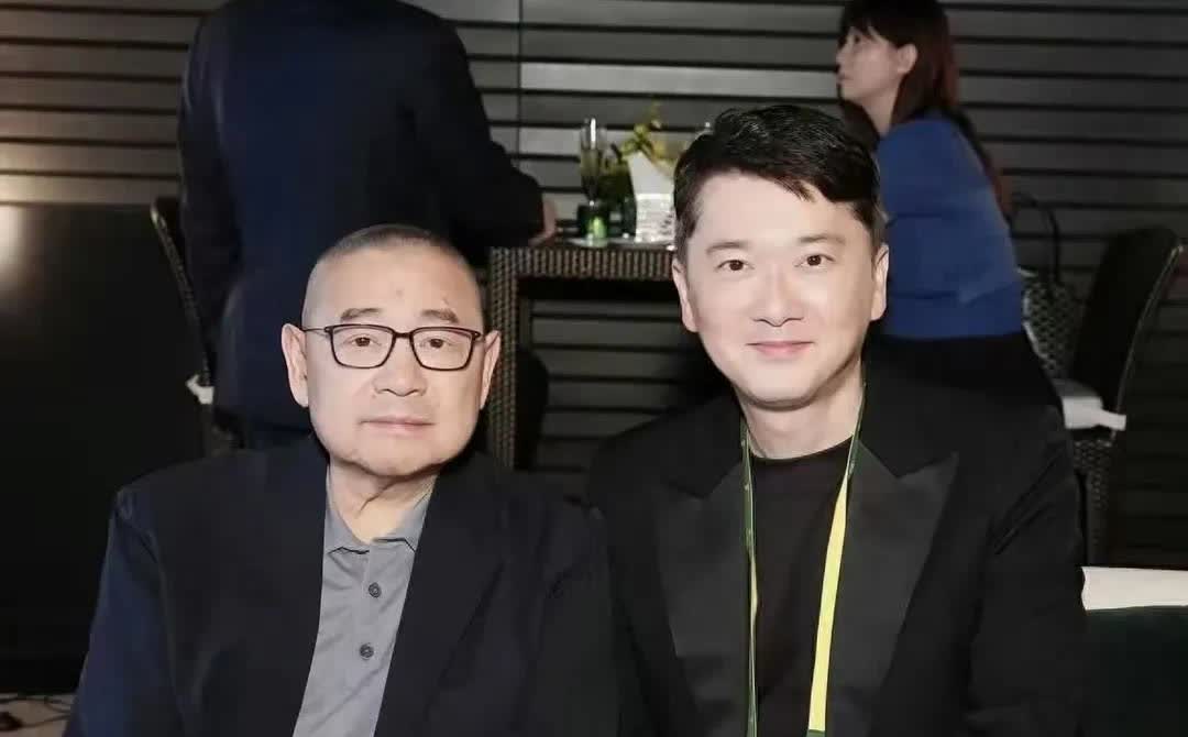 73岁刘銮雄胖了！钟表展岳母贴身搀扶，甘比缺席疑守百亿家业 ​​​！