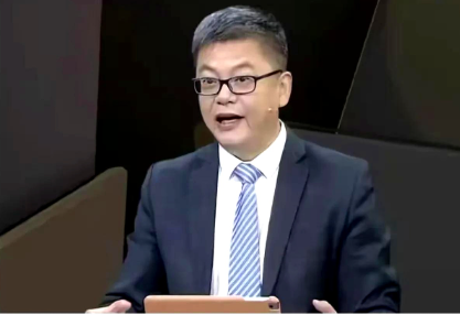 著名篮球评论员苏群说；欧洲杯激战正酣，波兰男子篮球队就是中国男篮最佳模板…

波