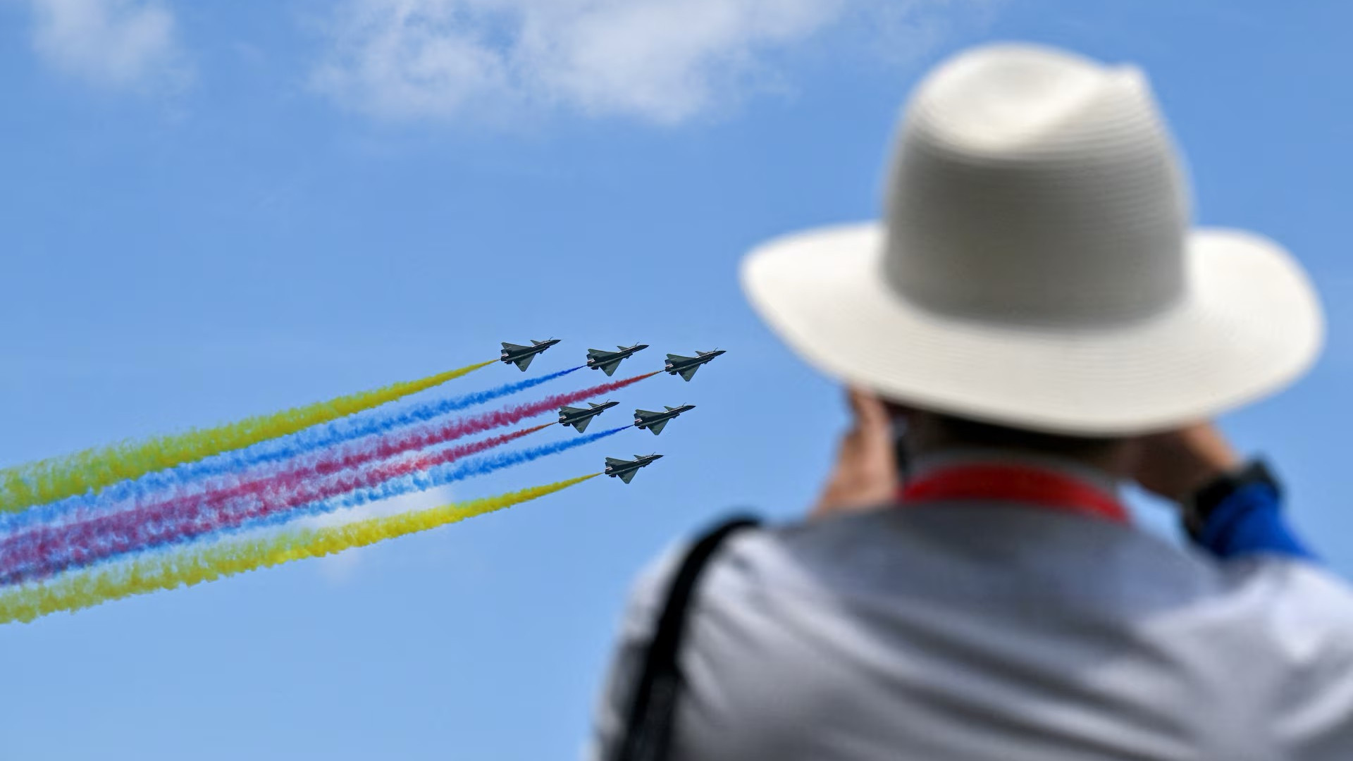 欧媒：中国在新加坡航展大秀实力！美国陷入孤立