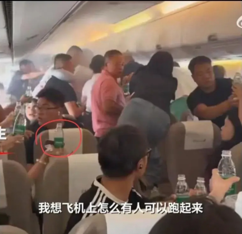 印度客机刚发生事故，没想到在6月13日，上海航空FM9449航班也出事了。飞行途
