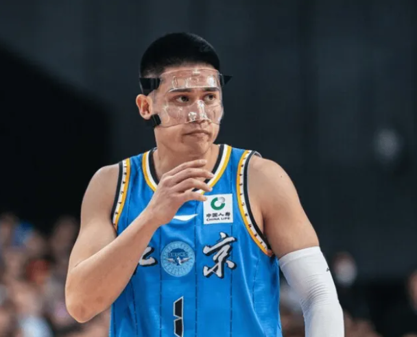 CBA常规赛，北京将对阵宁波。
赛前，北京男篮主帅许利民接受媒体采访，谈及目前陈