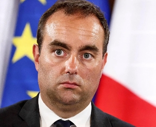 法国表态！
就在今天，法国国防部长勒科尔尼近日明确表态，俄罗斯若要求乌克兰实施非
