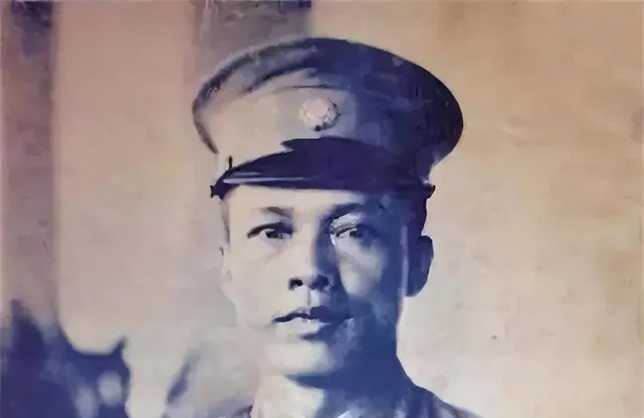 1919年的广东，局势乱糟糟的，军阀们各自为政，老思想还是牢牢扎根在大家心里。就
