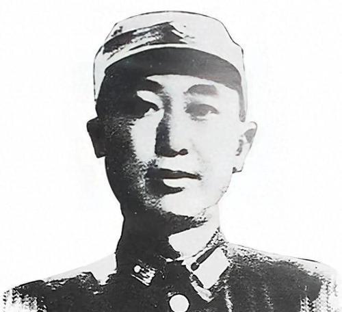 1949年，国民党准备撤离时，戴安澜的遗孀王荷馨接到通知，对方开口就说：“一起走