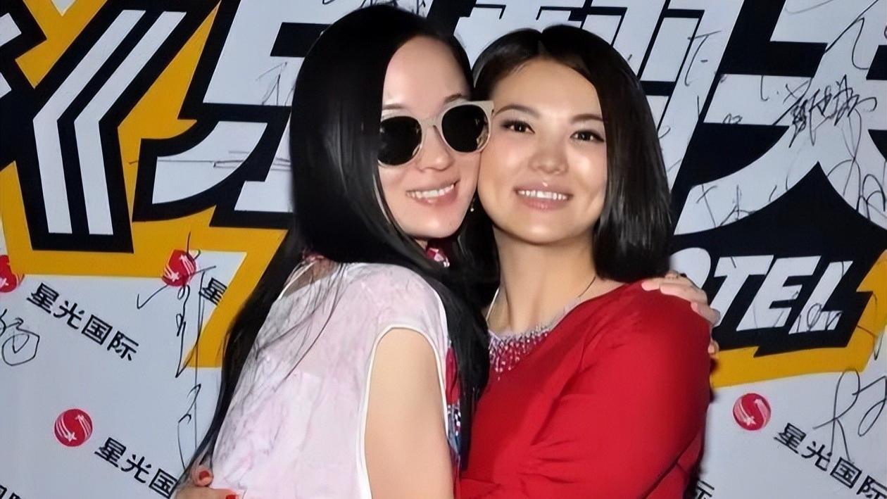 圆润霍思燕VS霸总李湘：一场皮草引发的“豪门”幸福观辩论赛