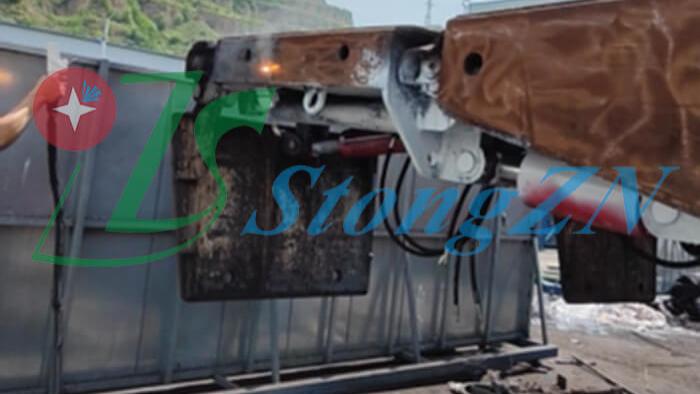 手持激光清洗在户外大型设备维护中的应用