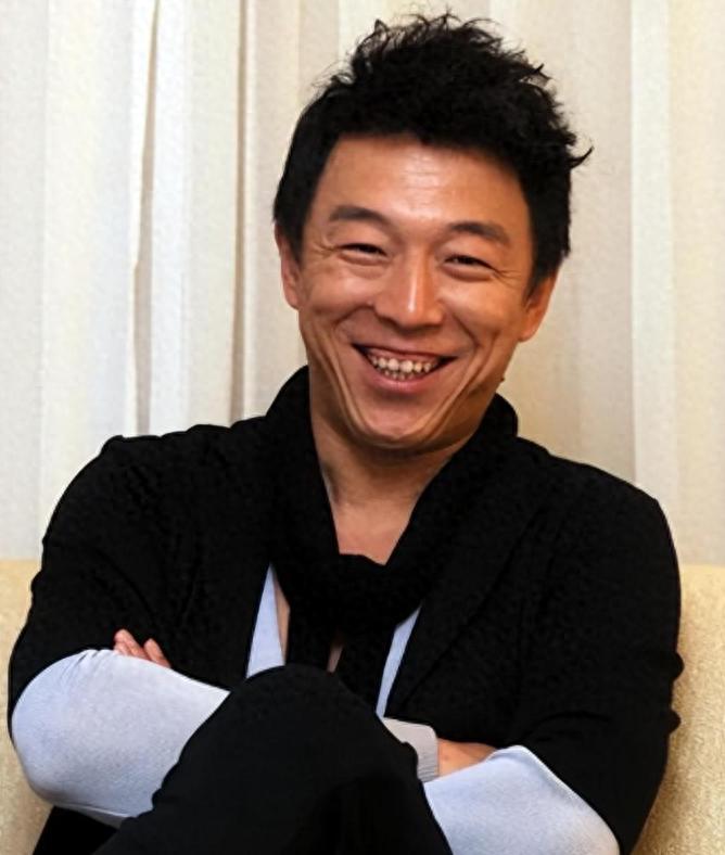 黄渤的人生启示：从奋斗到亲情的觉醒