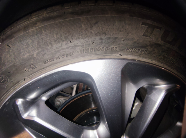 雅阁到了换轮胎了
一般换什么价位的轮胎?