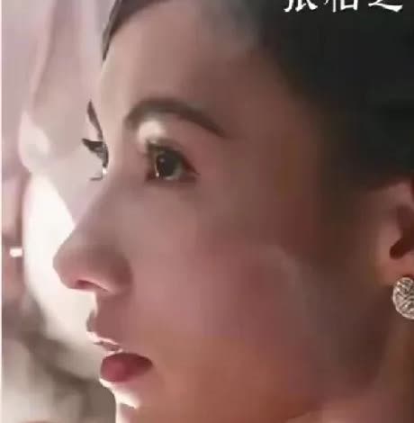 刘亦菲的驼峰鼻单看真不算美，但放她脸上就是独特韵味，离了还不行！张柏芝和董洁的直