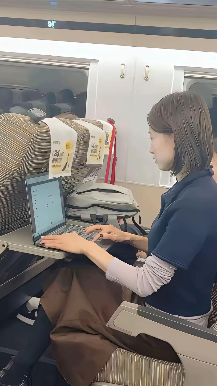 假如你是老板，这样卖力工作的员工你愿意一个月给多少工资？