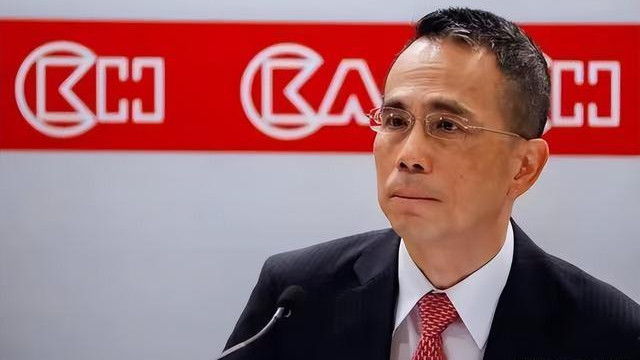 果然！李嘉诚还是出事了！港府果断出手，逮捕10人只是一个开始