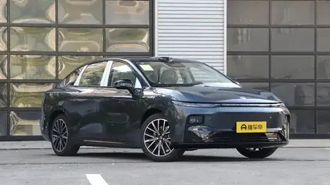 月销破万，价格厚道，配置拉满，这台10万级家轿确实香！