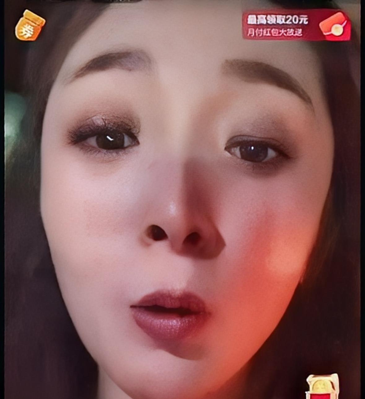 山西啦啦队队长说出了曾凡博与刘传兴身体接触过程：她表示刘传兴倒地的时候脑袋明显撞