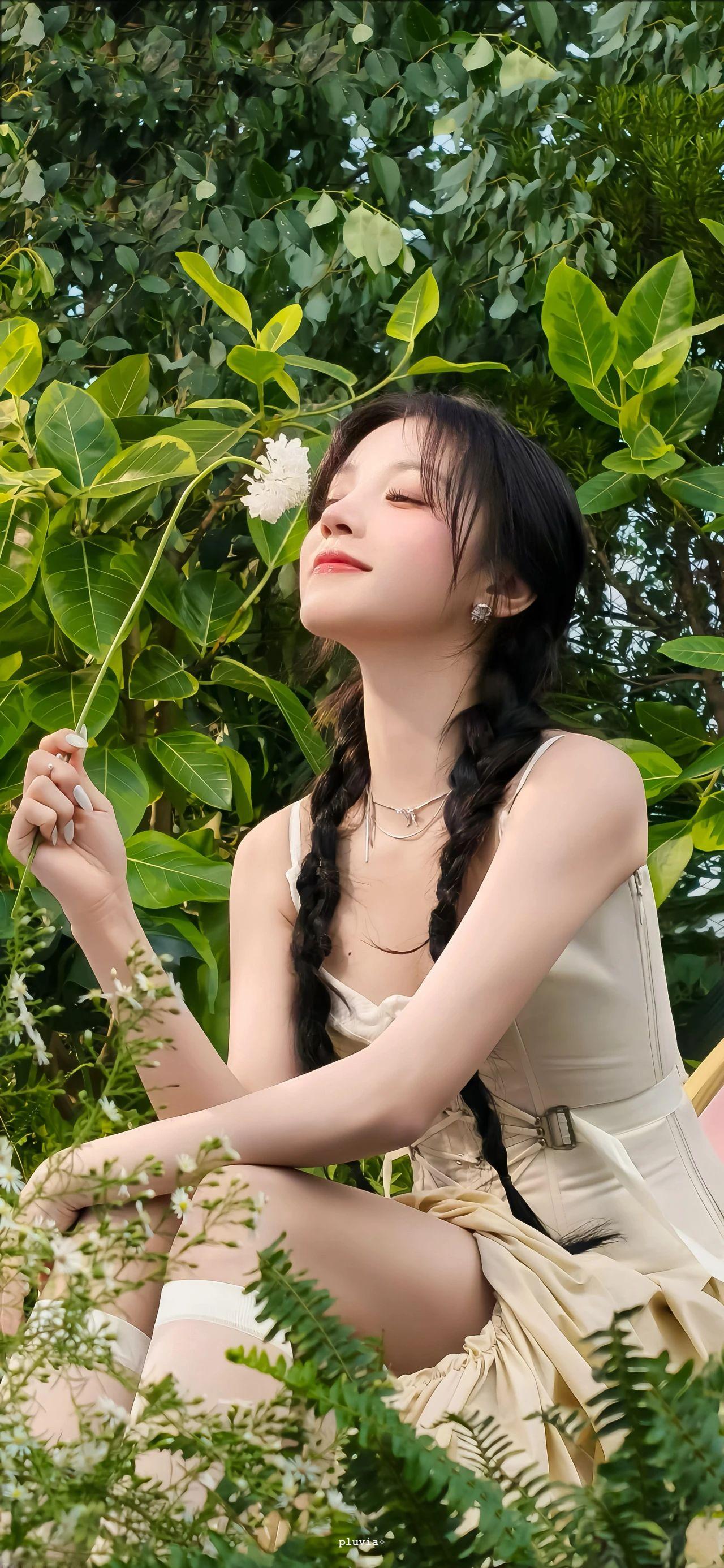 梦幻森林里的精灵，与自然共舞