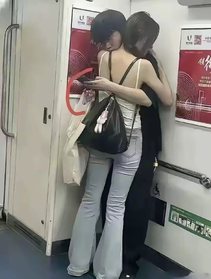 男人都是吃着碗里的，看着锅里的

