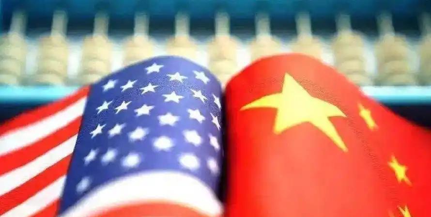 30年前，如果有人向美国总统建议，中国30年后会成为美国竞争者，美国要早点下手，