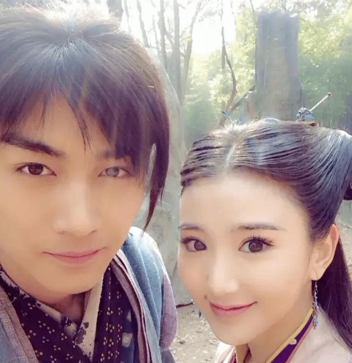 毛晓彤方否认陈晓恋情#毛晓彤奇妙夜# #毛晓彤广告代言# #毛晓彤古装造型# 