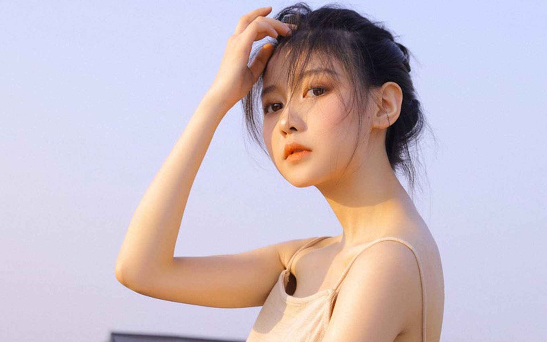 笑话：孙子问爷爷：你有微信吗？
爷爷说：我这一辈子，都是你奶奶说了算，我那有威信
