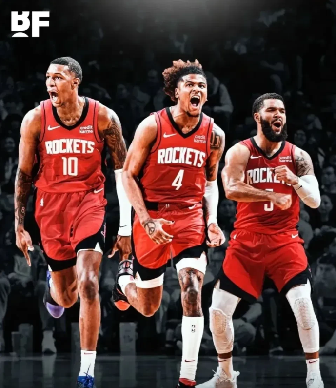 我个人预测一下NBA本赛季谁能夺冠哈：
1. 火箭队夺冠的可能性有30%。
2.