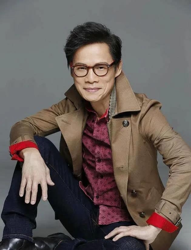 男人说丁克要慎重





男人的嘴，骗人的鬼！多少男人年轻时信誓旦旦说要丁克，