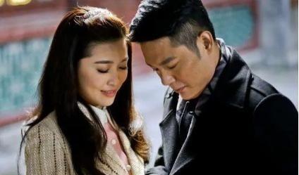 2017年，傅程鹏向结婚21年的发妻程愫提出离婚，他不要儿子、也不要财产，只想净