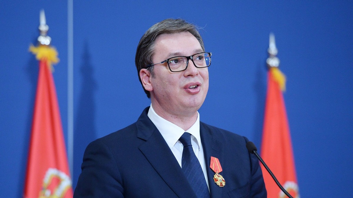 欧盟啪啪被打脸？刚警告各国不要去莫斯科阅兵，武契奇：天塌了都要去！

最近这几天