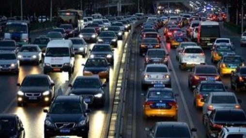 泛滥成灾的城市网约车  得治！