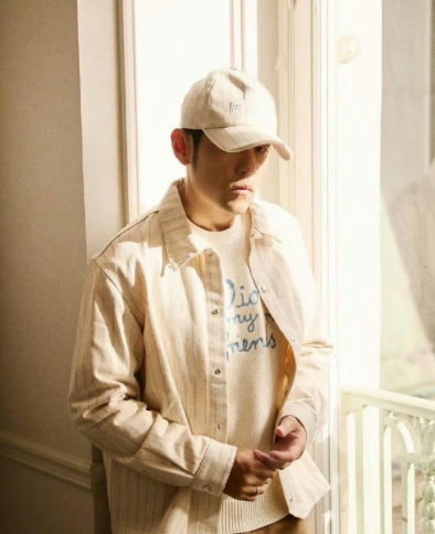 男歌手怎么没点新面孔，女歌手好歹有00后，周杰伦这么多年过去了，依旧断层第一，下