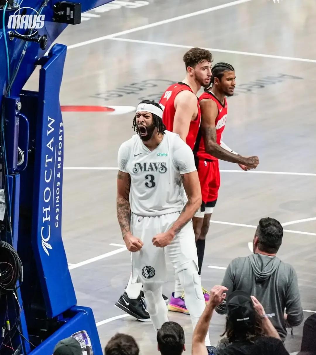 #NBA# 6月18日NBA早报与热点新闻！
森林狼为杜兰特报价为戈贝尔+迪温+