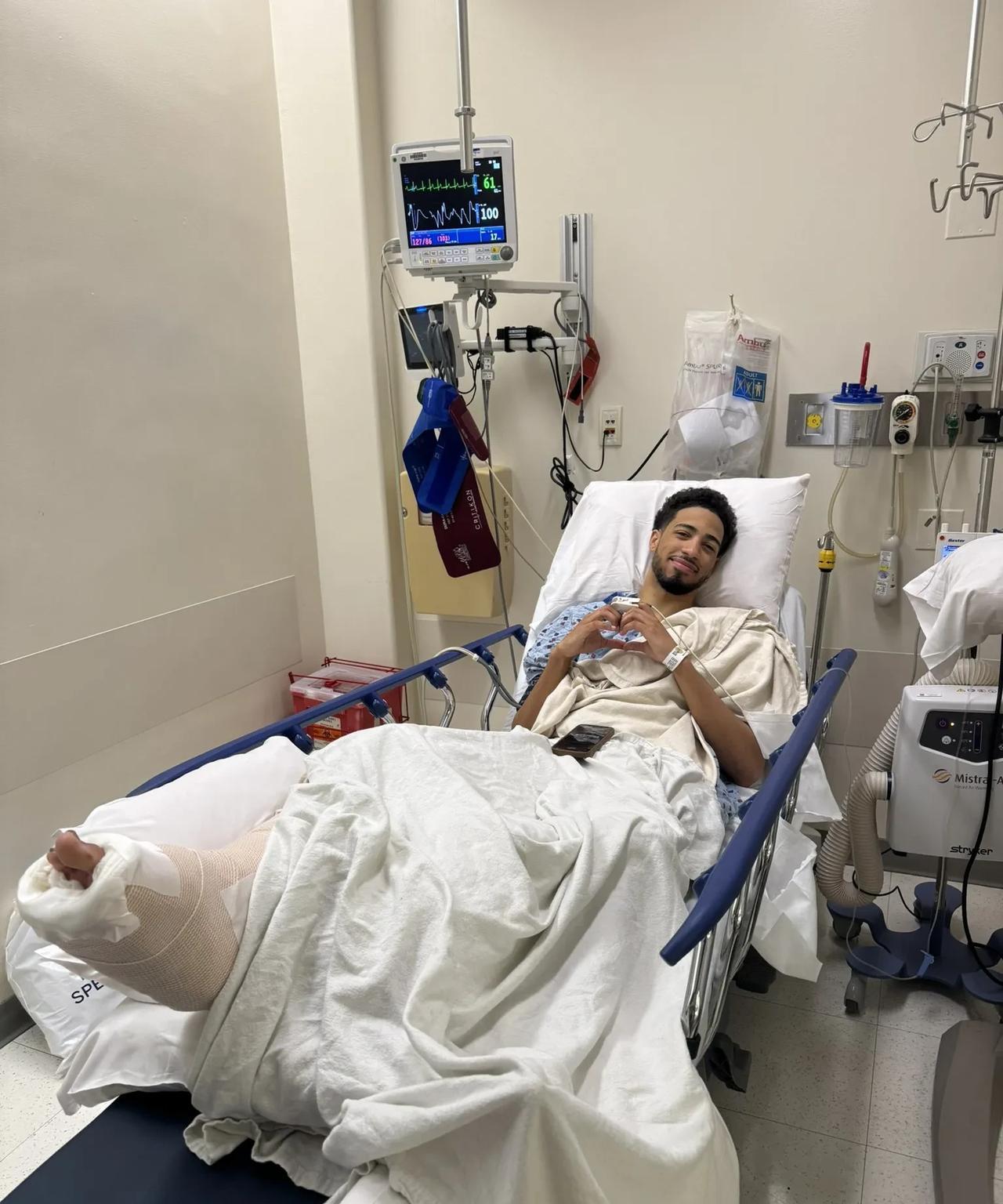 荣耀迷雾与命运转折：NBA赛场的双面叙事