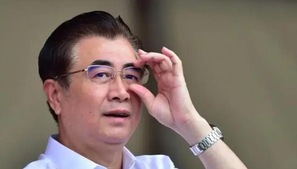 宋凯说国足已经沦为亚洲三流球队，而我们只想问宋主席几个问题。
   国足沦落如此